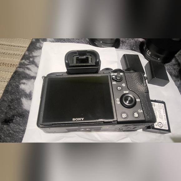 Sony A7II full frame camera - Picture 4 of 5